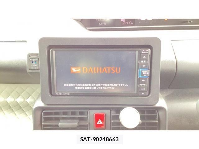 Daihatsu TANTO 2021-08 7620690-17