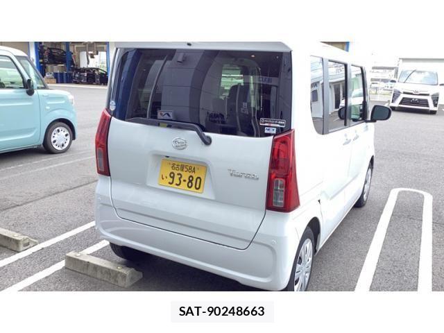 Daihatsu TANTO 2021-08 7620690-2