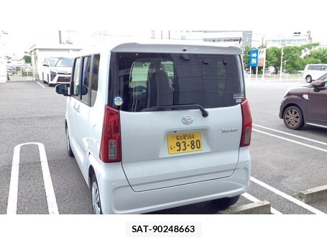 Daihatsu TANTO 2021-08 7620690-3