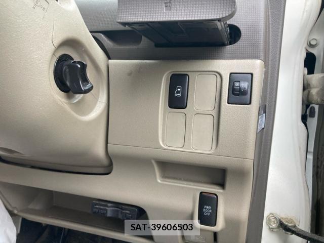 Daihatsu TANTO 2010-05 7620721-15