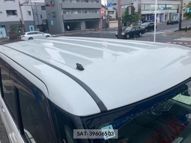 Daihatsu TANTO 2010-05 7620721-4