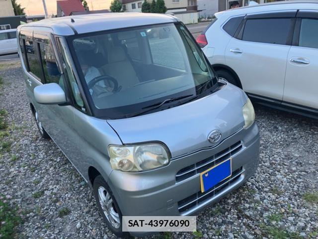 Daihatsu TANTO 2009-08 7729648-2