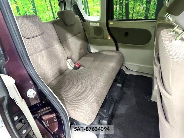 Daihatsu TANTO 2017-01 7729619-8