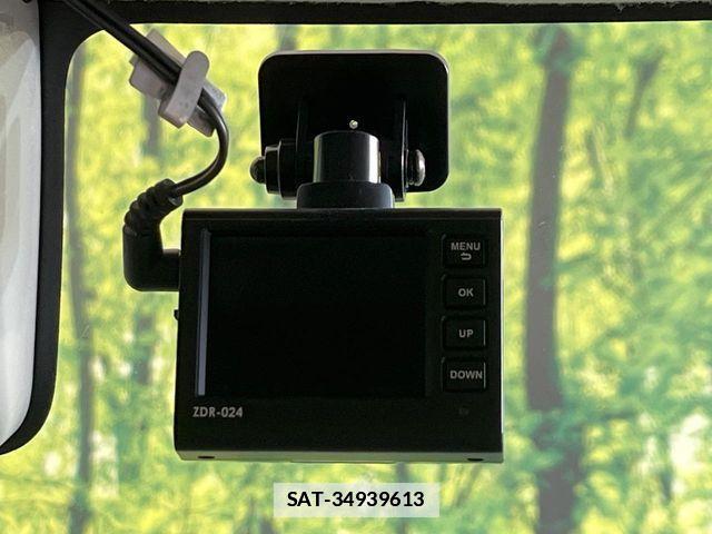 Daihatsu TANTO 2015-09 7879876-4