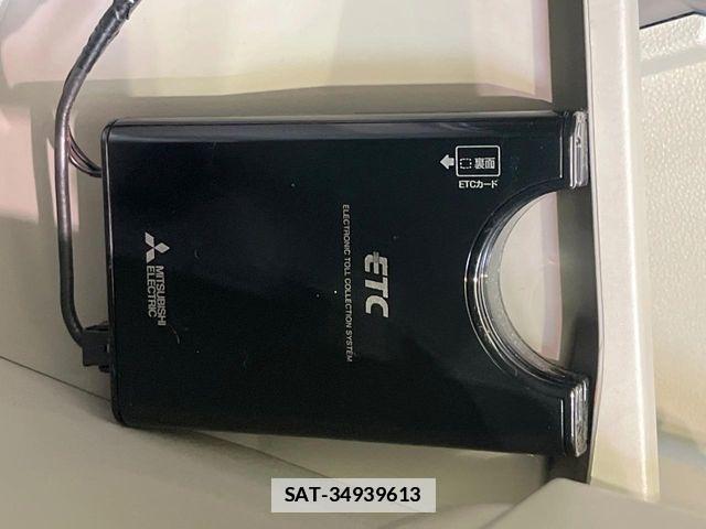 Daihatsu TANTO 2015-09 7879876-5