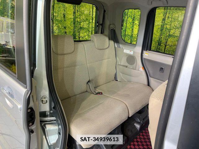 Daihatsu TANTO 2015-09 7879876-8