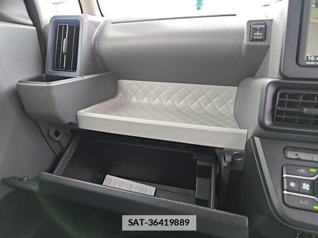 Daihatsu TANTO 2019-09 7879857-18