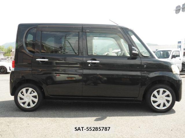 Daihatsu TANTO 2011-07 7879892-6