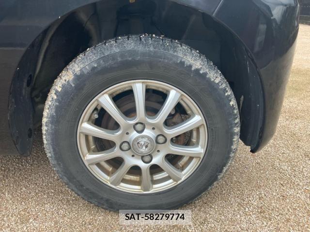 Daihatsu TANTO 2011-08 7879895-5