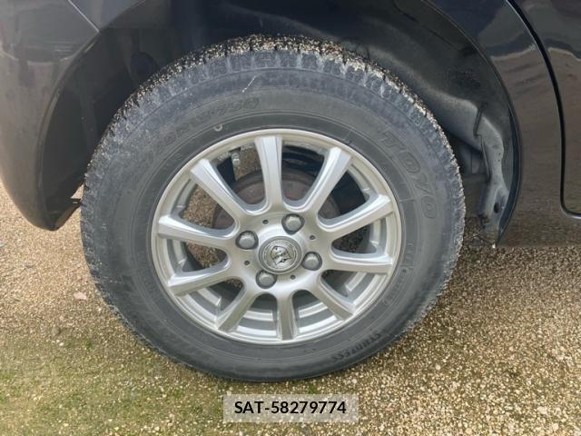 Daihatsu TANTO 2011-08 7879895-6