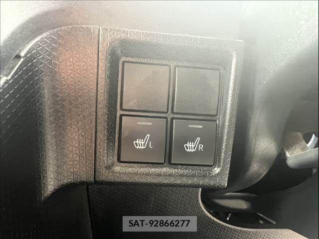 Daihatsu TANTO 2020-11 7879869-25