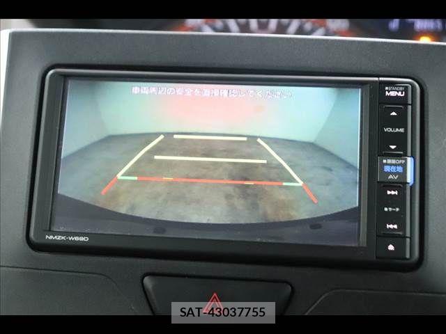 Daihatsu TANTO 2019-05 7879877-2