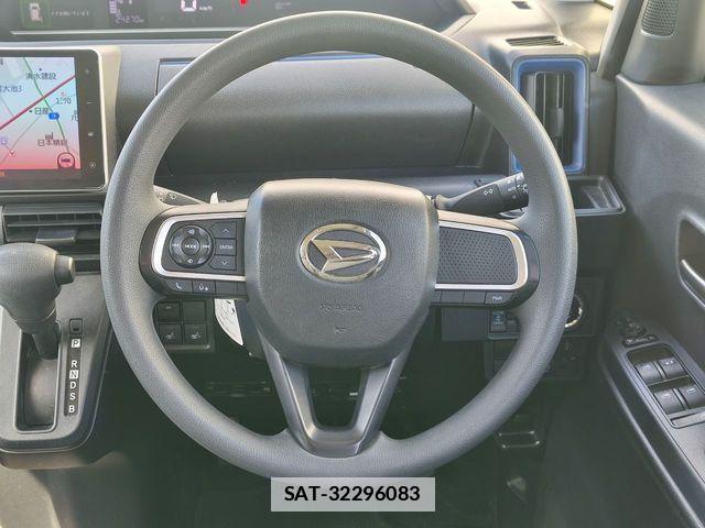 Daihatsu TANTO 2021-12 7879856-1