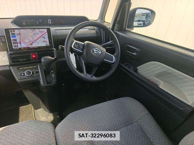 Daihatsu TANTO 2021-12 7879856-8