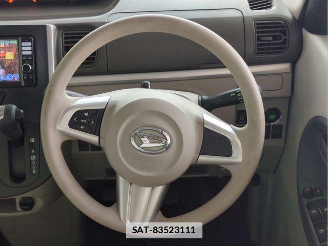 Daihatsu TANTO 2013-11 7879882-8