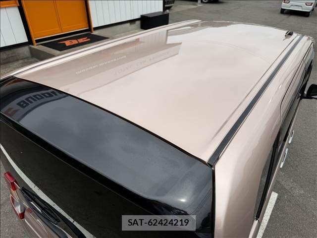 Daihatsu TANTO 2017-04 7879874-18
