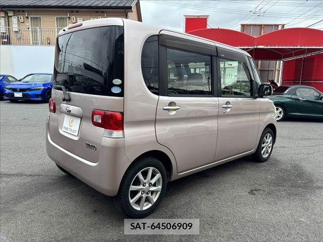 Daihatsu TANTO 2011-11 7879886-17