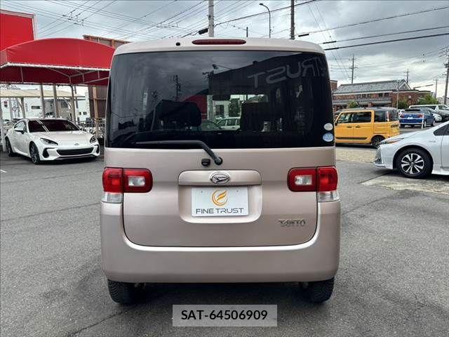 Daihatsu TANTO 2011-11 7879886-18