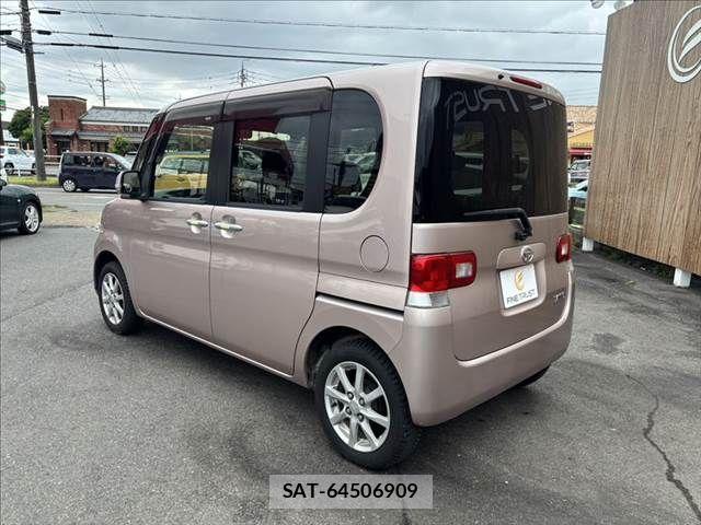 Daihatsu TANTO 2011-11 7879886-19