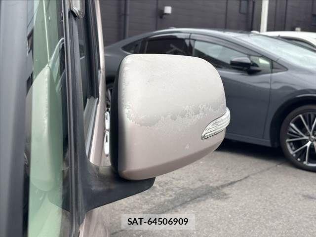 Daihatsu TANTO 2011-11 7879886-23