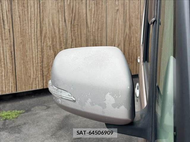 Daihatsu TANTO 2011-11 7879886-24