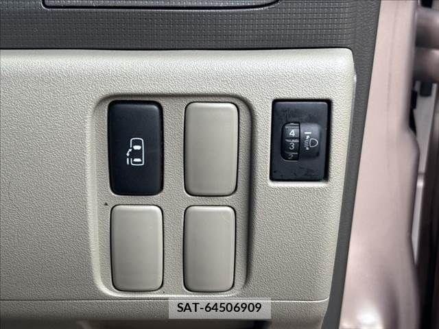 Daihatsu TANTO 2011-11 7879886-6