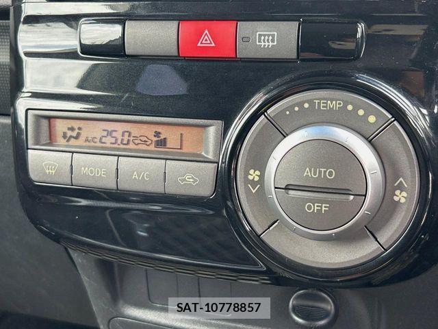 Daihatsu TANTO 2013-09 7879879-6