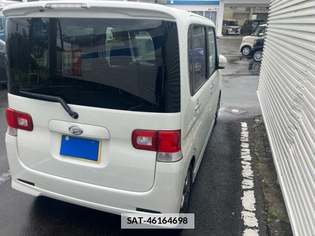Daihatsu TANTO 2013-05 7903497-5