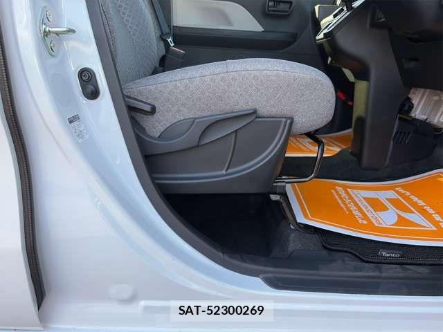 Daihatsu TANTO 2025-06 7903492-17