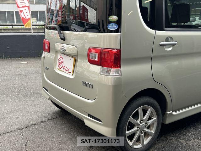 Daihatsu TANTO 2012-03 7903496-23