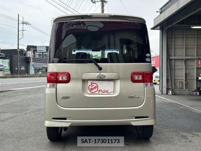 Daihatsu TANTO 2012-03 7903496-2