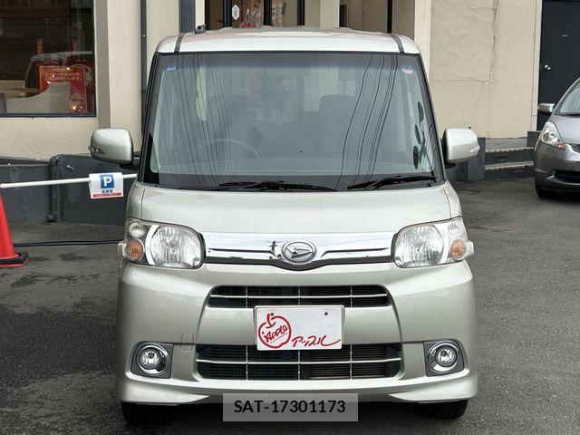 Daihatsu TANTO 2012-03 7903496-5