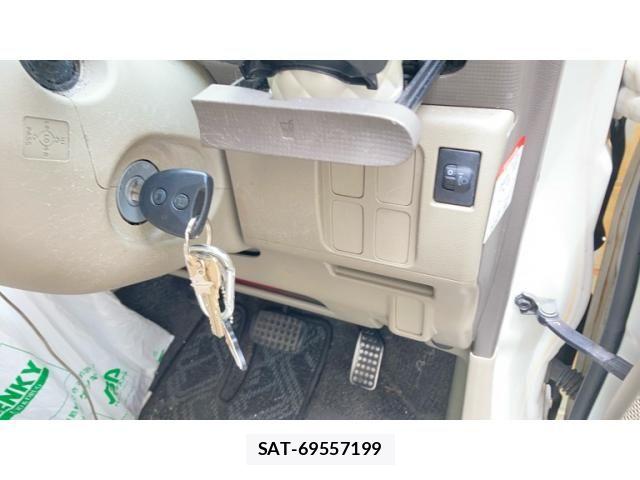 Daihatsu TANTO 2008-08 7964069-13