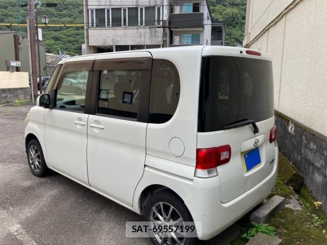 Daihatsu TANTO 2008-08 7964069-3