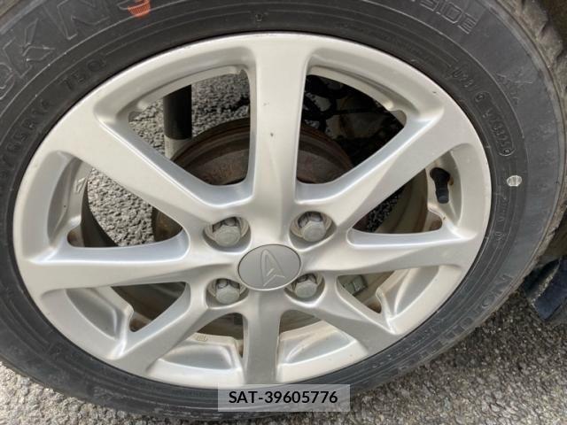 Daihatsu TANTO 2011-12 7964060-9