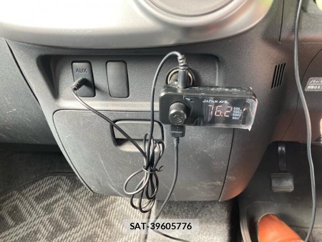 Daihatsu TANTO 2011-12 7964060-17
