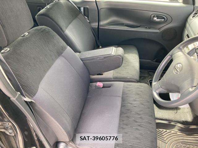 Daihatsu TANTO 2011-12 7964060-18