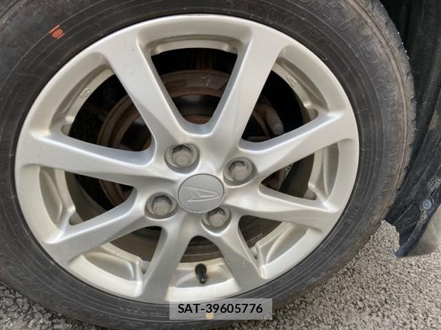 Daihatsu TANTO 2011-12 7964060-8