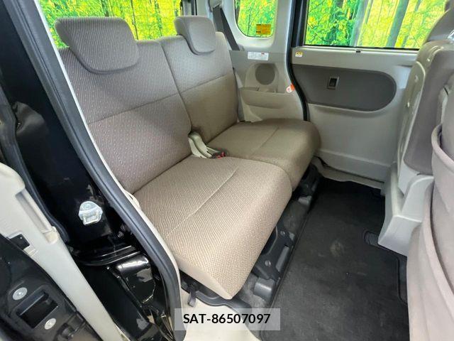 Daihatsu TANTO 2018-05 7964043-9