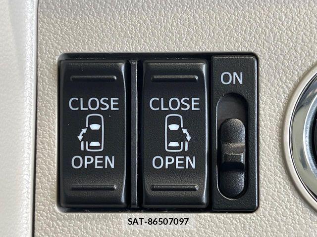Daihatsu TANTO 2018-05 7964043-4