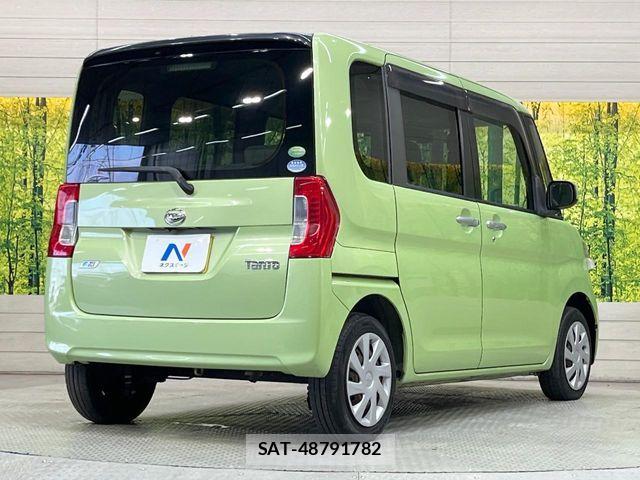 Daihatsu TANTO 2013-10 7964055-16