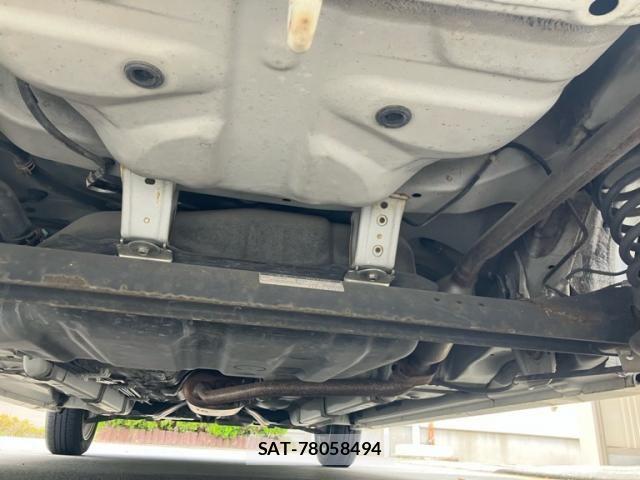 Daihatsu TANTO 2012-09 7964058-10