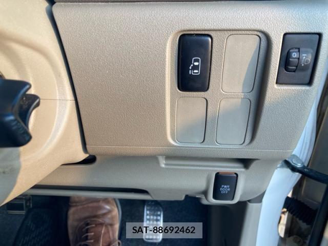 Daihatsu TANTO 2009-07 7964070-12