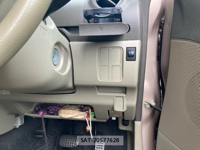 Daihatsu TANTO 2009-12 7964068-13