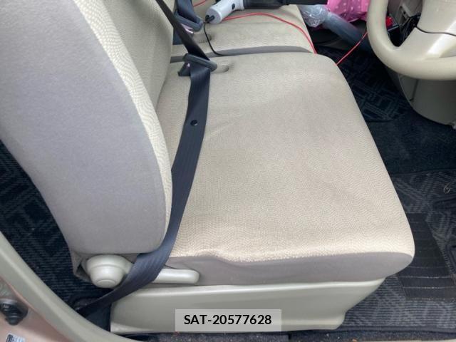 Daihatsu TANTO 2009-12 7964068-15