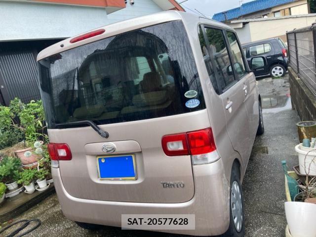 Daihatsu TANTO 2009-12 7964068-2