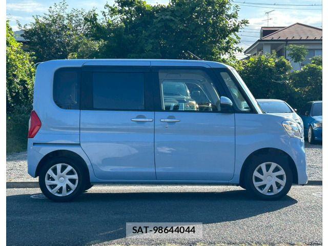 Daihatsu TANTO 2018-08 7981261-3
