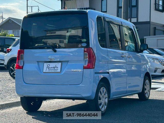 Daihatsu TANTO 2018-08 7981261-4