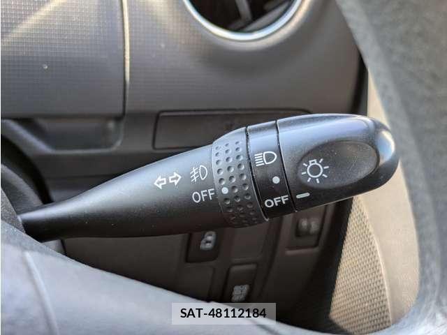 Daihatsu TANTO 2013-04 7981265-18