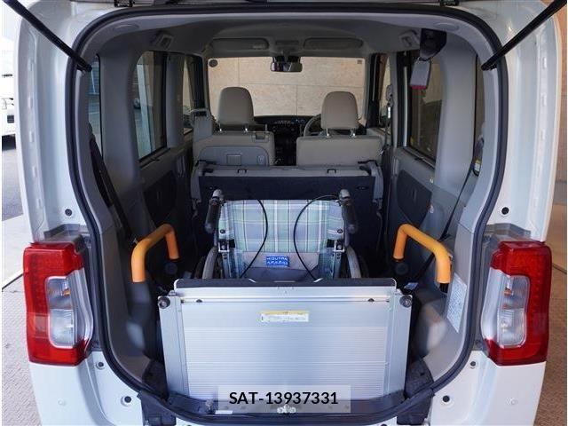 Daihatsu TANTO 2018-09 7981258-10